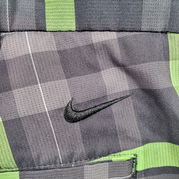Nike Golf Shorts Mens 38 Black Green Plaid Disney Cruise Mickey Dri Fit Active - Picture 5 of 14